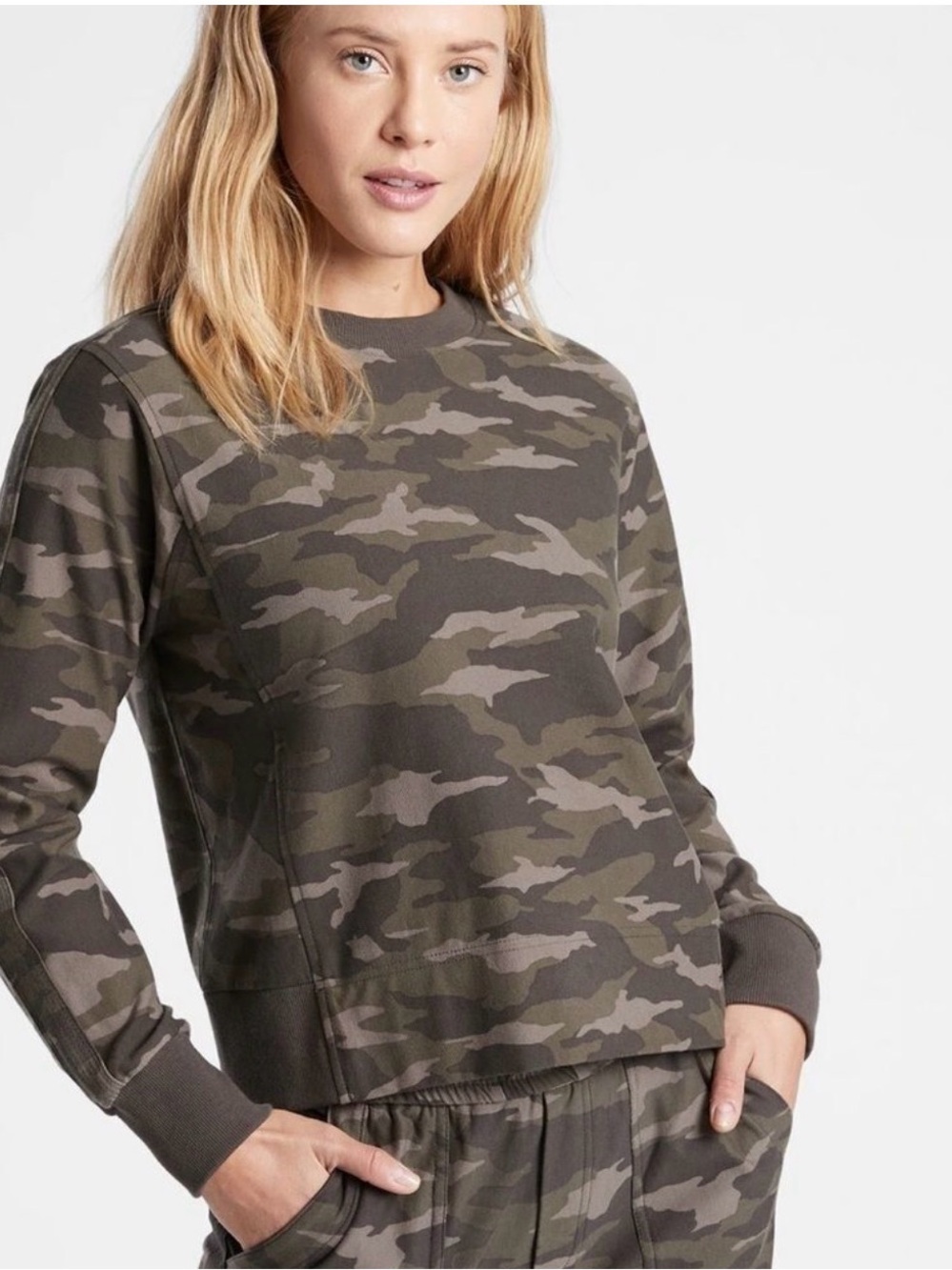 Athleta Farallon crewneck sweatshirt with crop fit.